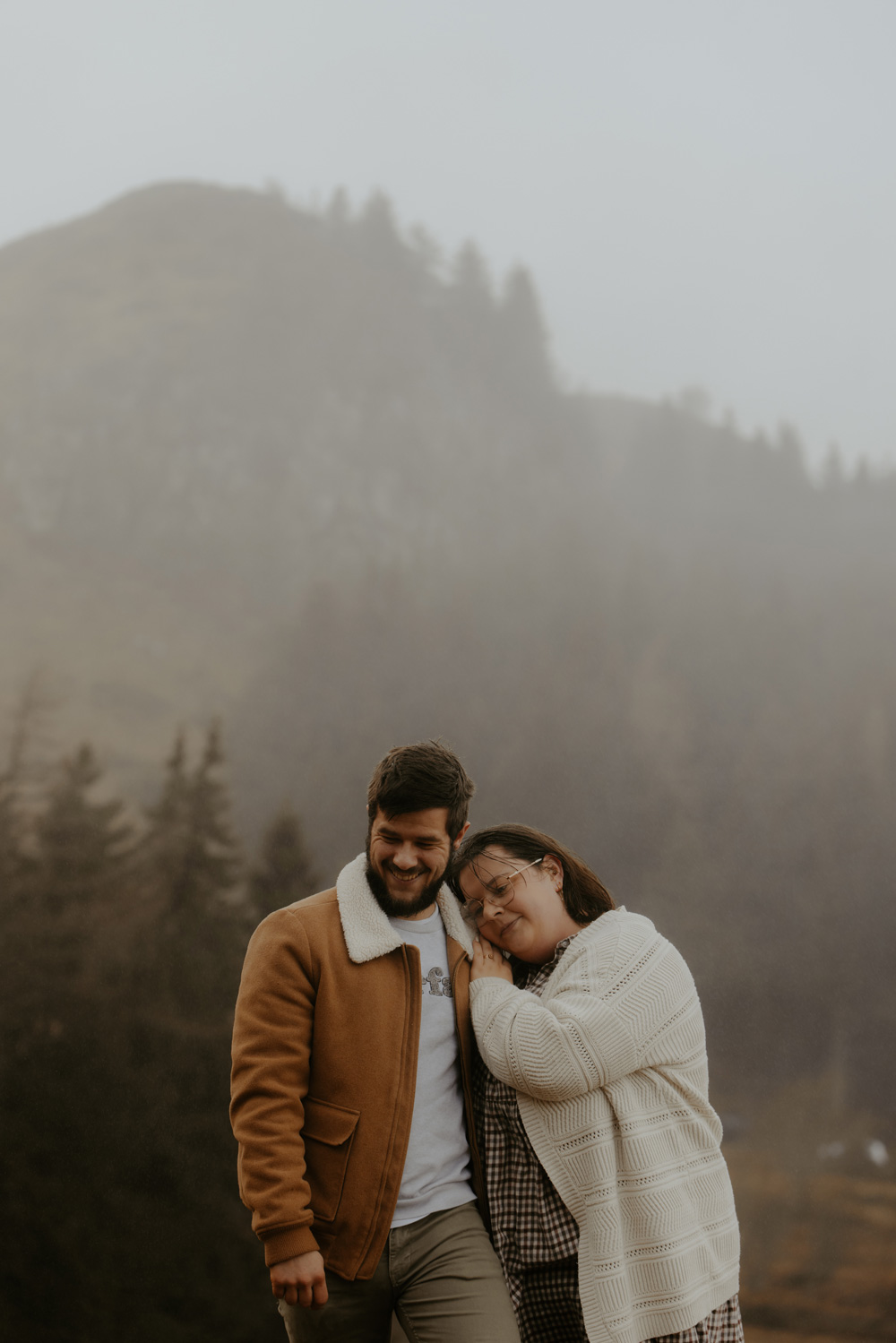 Séance photo couple à la montagne - Photographe Auvergne